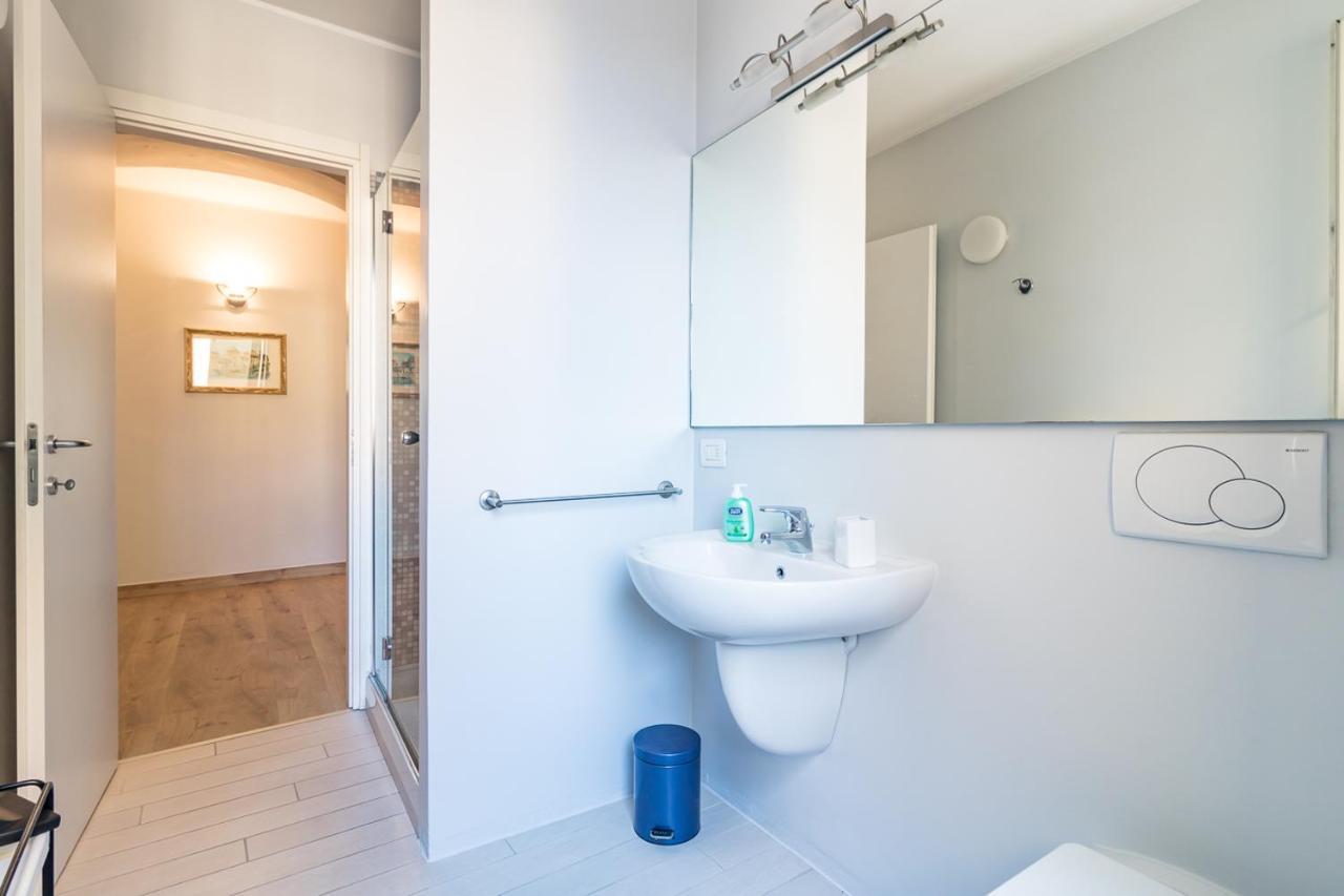 Apartment Delle Rose - Menaggio Kültér fotó